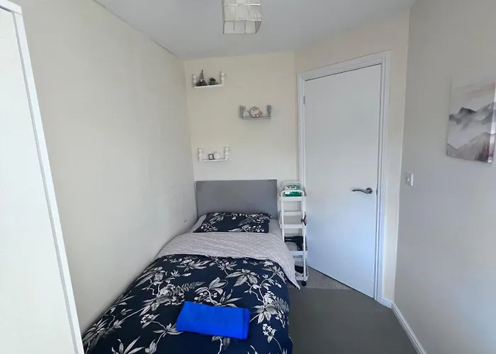 Excel Single Room - 5Mins To Excel & 10Mins To Canary Wharf