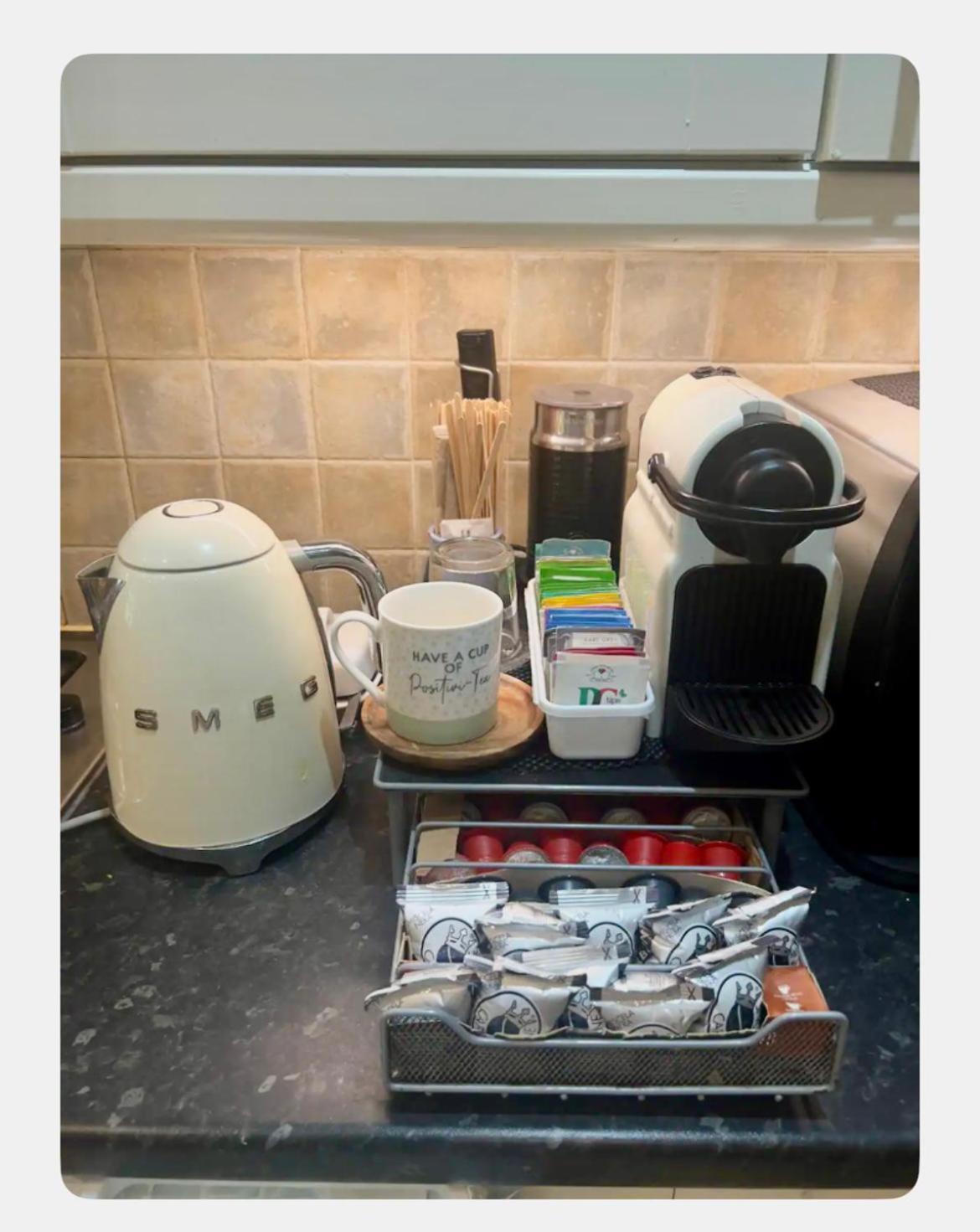 Homestay Excel Single - 5mins To Excel & 10mins To Canary Wharf