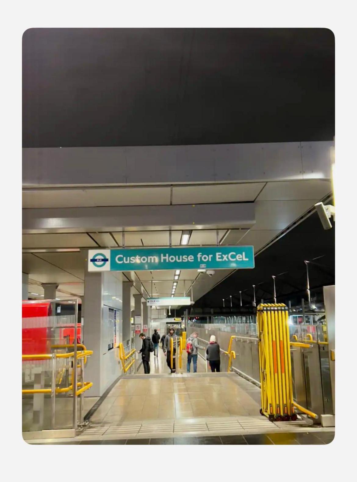 Homestay Excel Single - 5mins To Excel & 10mins To Canary Wharf London